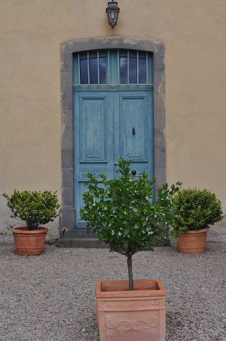 Porte d'entrée de la Villa Maria