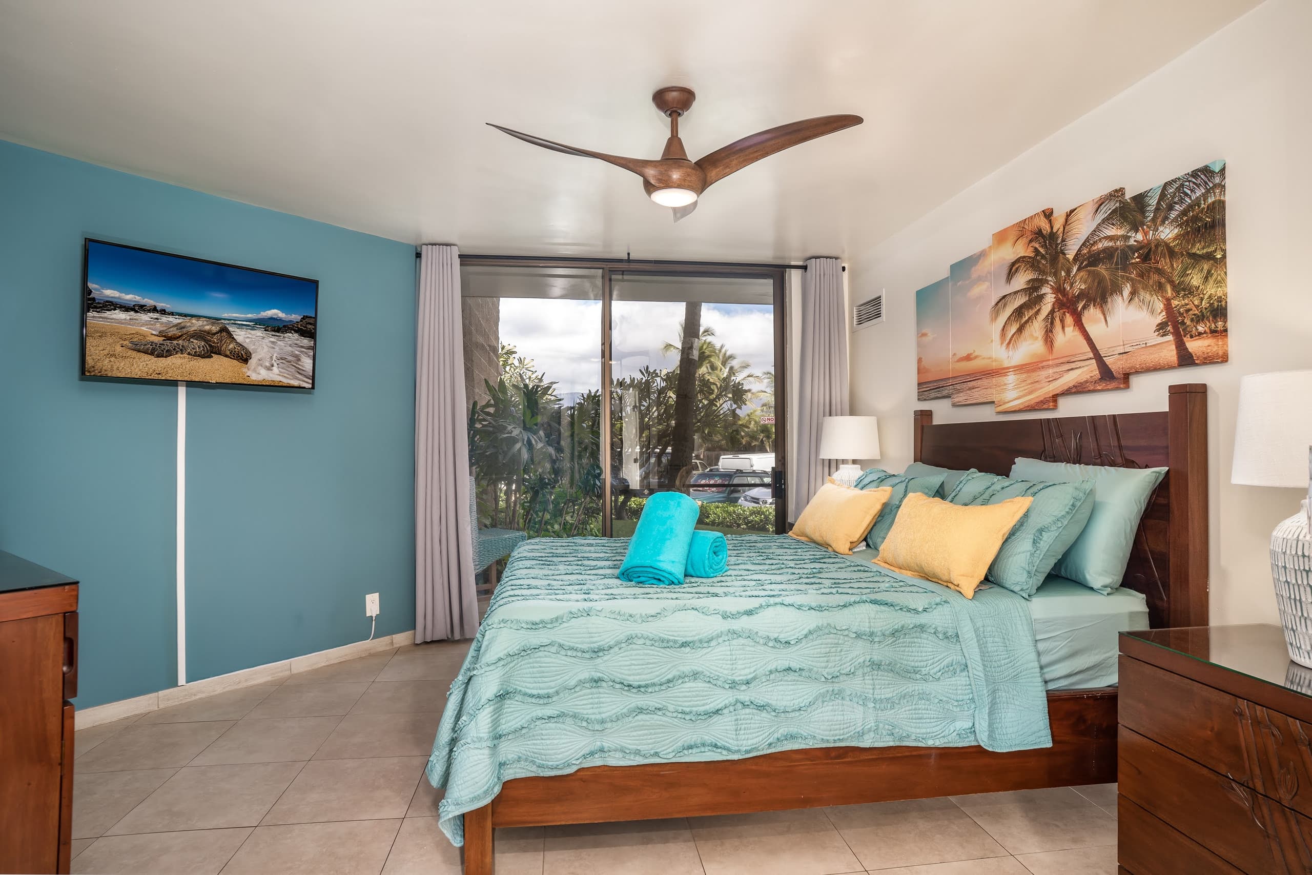 Kauhale Makai - Oceanfront Property - Image 9