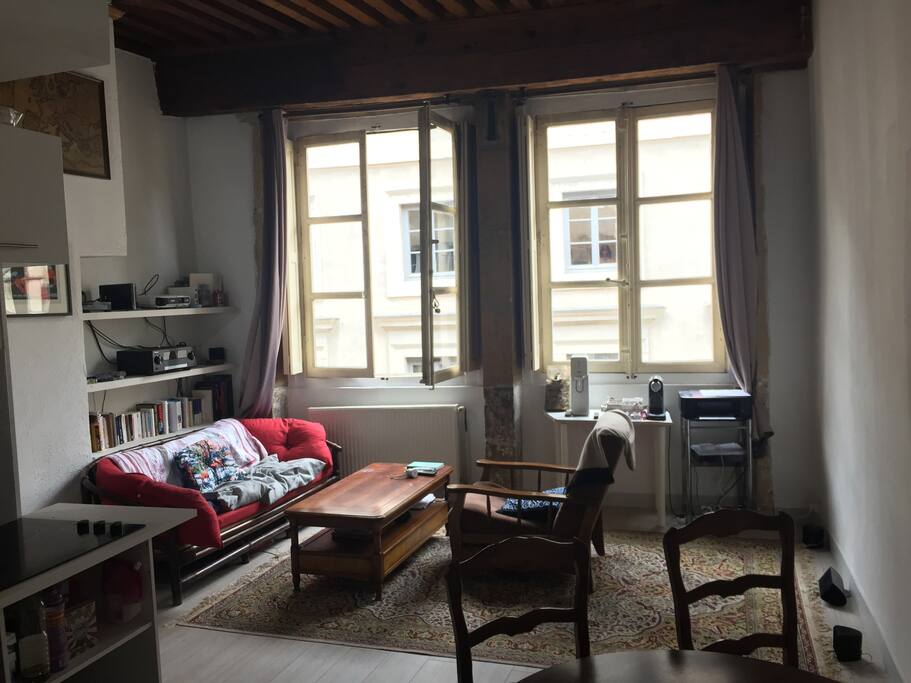 le salon cuisine 1/2