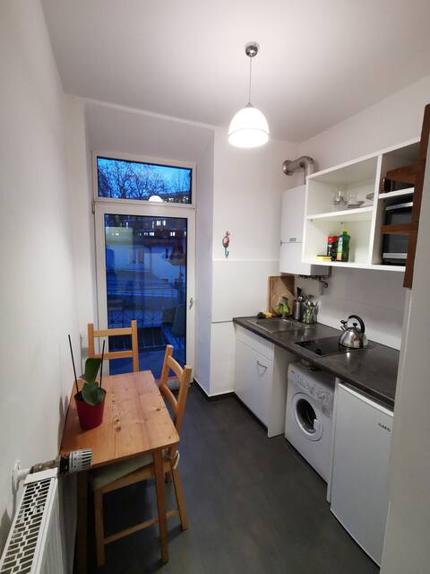 Schöne zentrale  1-Z.-Wohnung zur Zwischenmiete