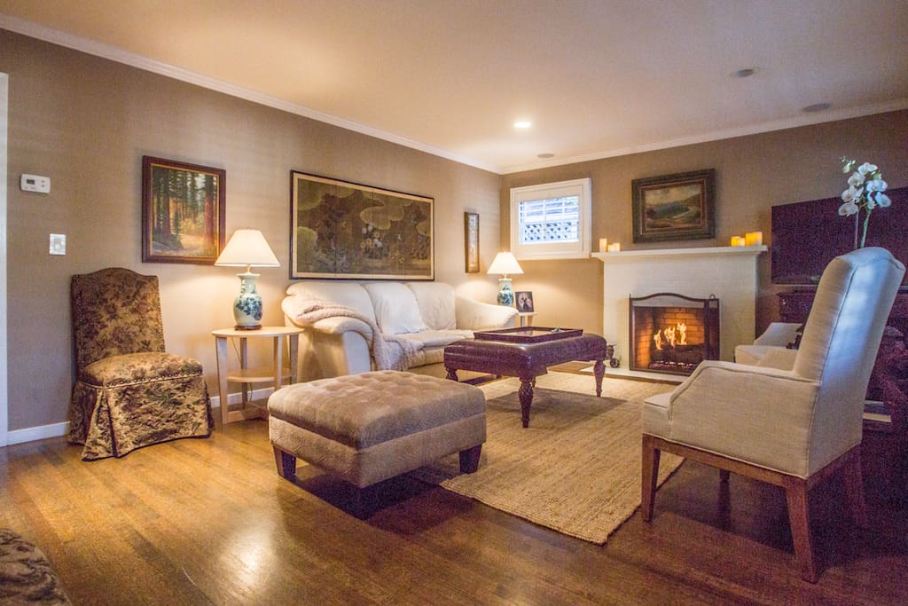 Elegant yet comfortable living room.