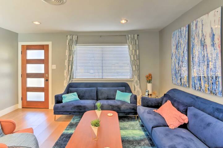 Modern Home by Six Flags, AT&T & Rangers Stadium gallery image 4