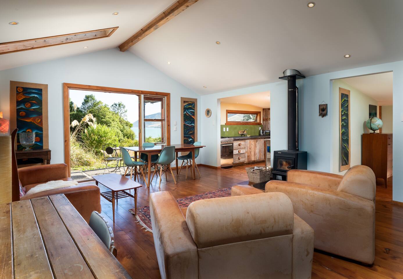 The Red House Pigeon Bay Cottages For Rent In Pigeon Bay