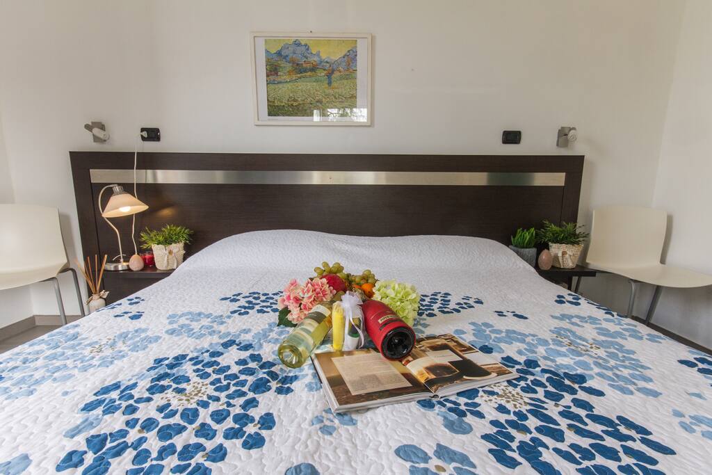 Bright and spacious bedroom
