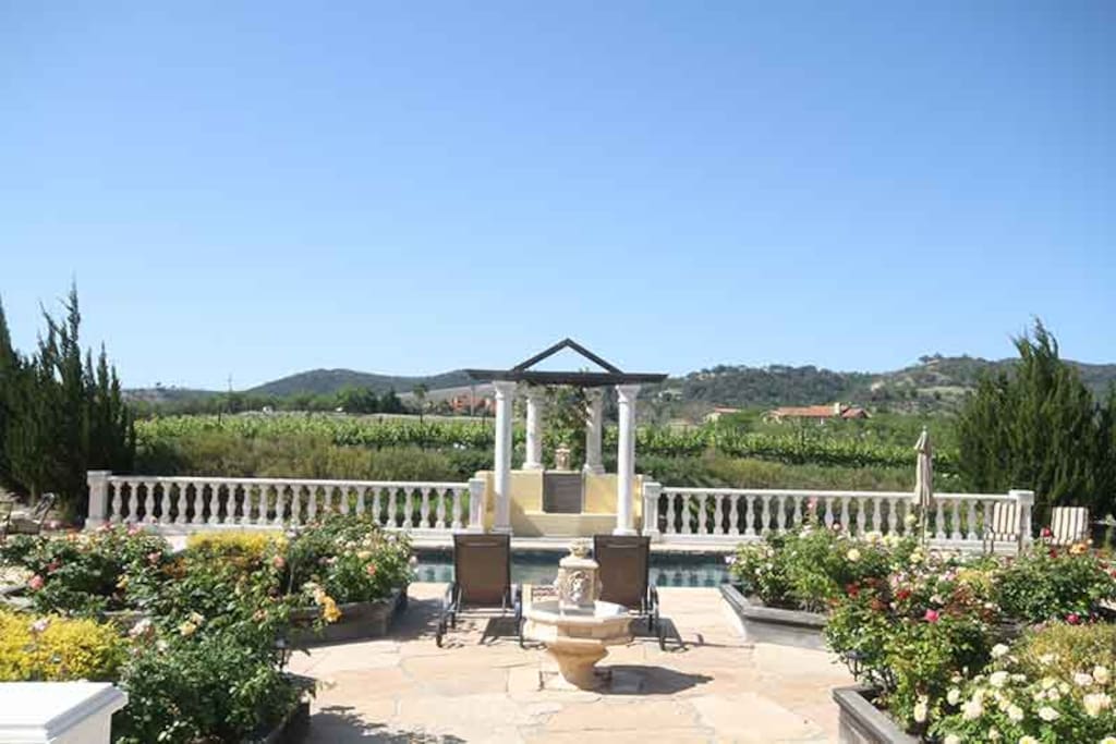 Exquisite views, amenities and relaxation await you at Bella Collina in Paso Robles