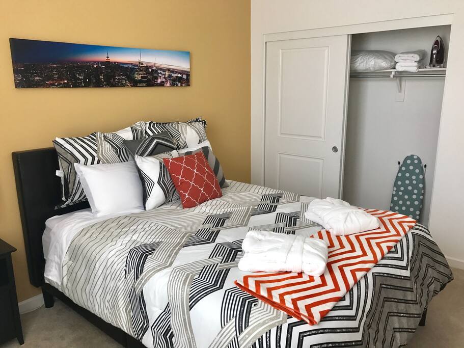 Iron / Table, Extra Pillow and Extra Towels are included!