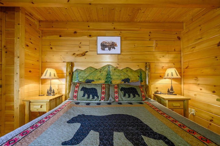 Master suite #1 with king-size bed located on lower level with a full bathroom, shower & a Jacuzzi tub & dressers. Also a large smart tv.