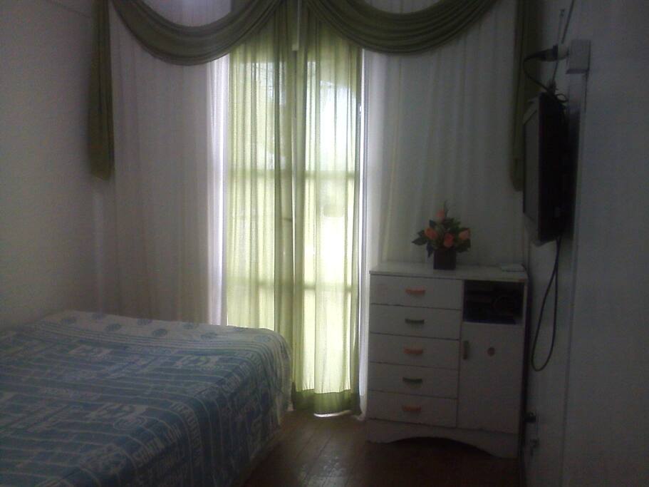 Quarto 1 com varanda