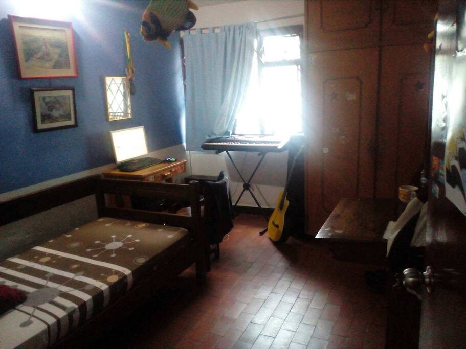 Cuarto 2 Disponible