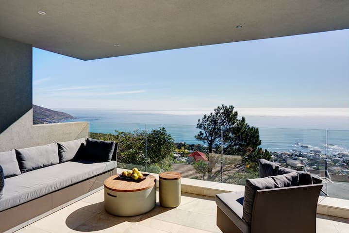 Meerlust Brize – Camps Bay