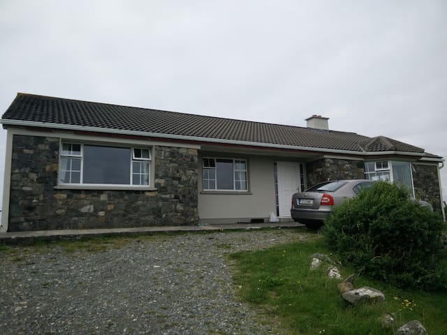 Mannin Bay House