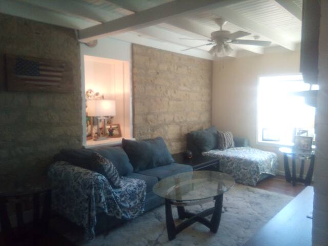 Lodge Apartment- Massage, Hyperbaric Therapy &Spa