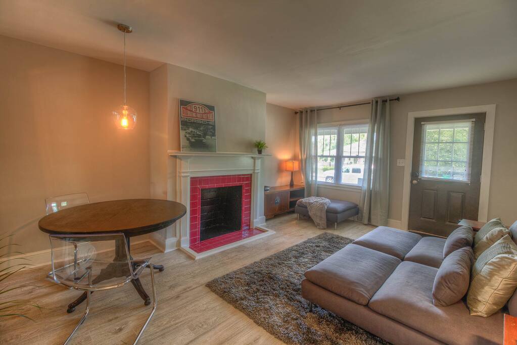 Freshly furnished very comfortable