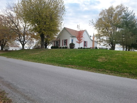 Mary and Snooks' Cozy Country Farm House.