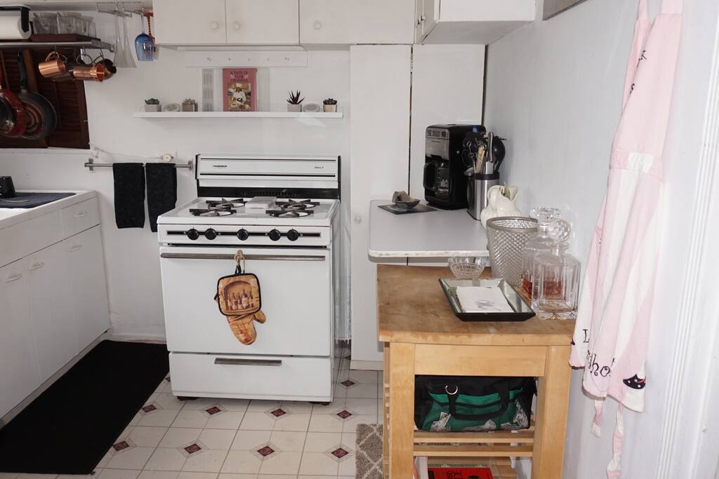 Gas stove