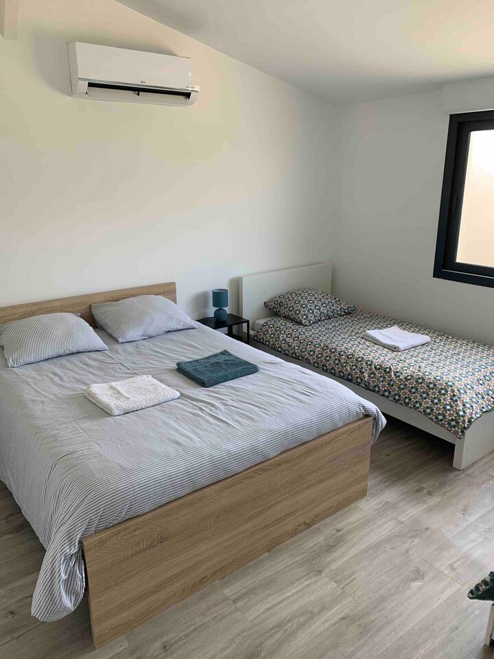 Habitación de arriba a la izquierda 