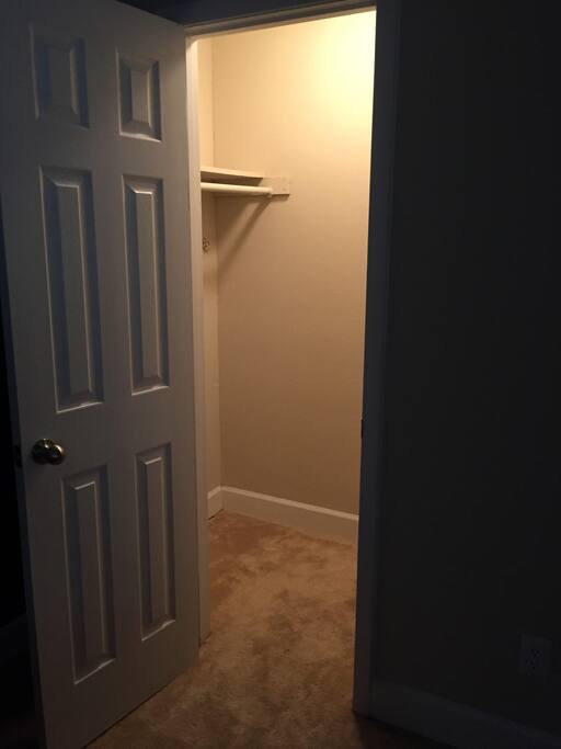Walk-in Closet