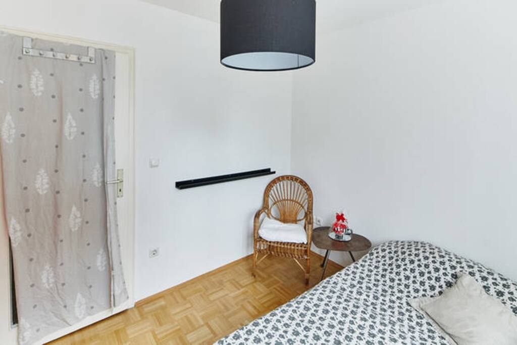 Dein Zimmer/your room