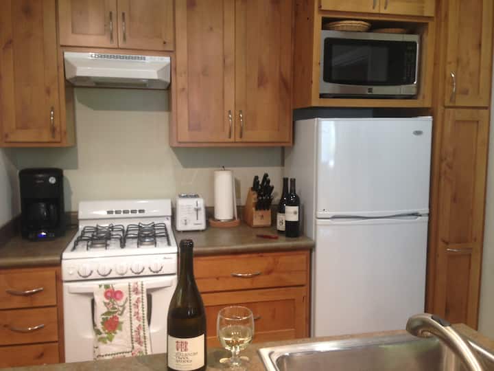 Rose Cottage In Glen Ellen - Landmark Vineyards, Kenwood