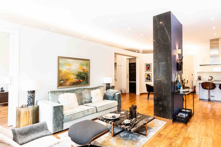 Elegant 2 bdrm Luxury in Historical Baixa, Lisbon gallery image 5