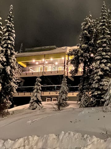 Silver Star Stays managed Airbnb listing 1