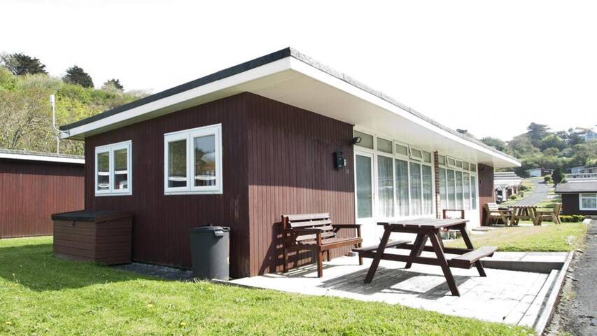 CA015 Summercliffe Chalet, Caswell