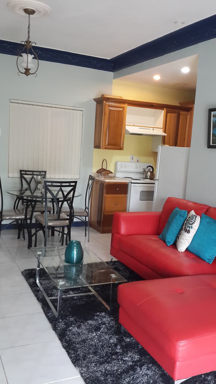 Waterloo Suites - Kingston, Jamaica