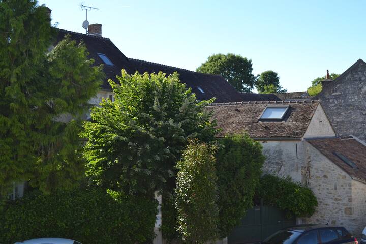 B B Bakery Au Coeur De La Mie Apartments For Rent In Recloses Ile De France France