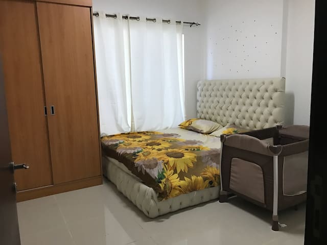 Dubai/Sharjah Border- your home is here!!!