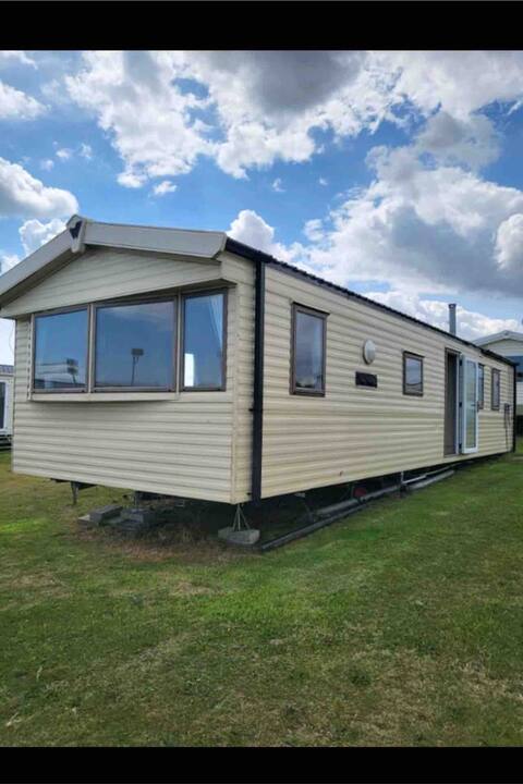 Carry on Caravan!