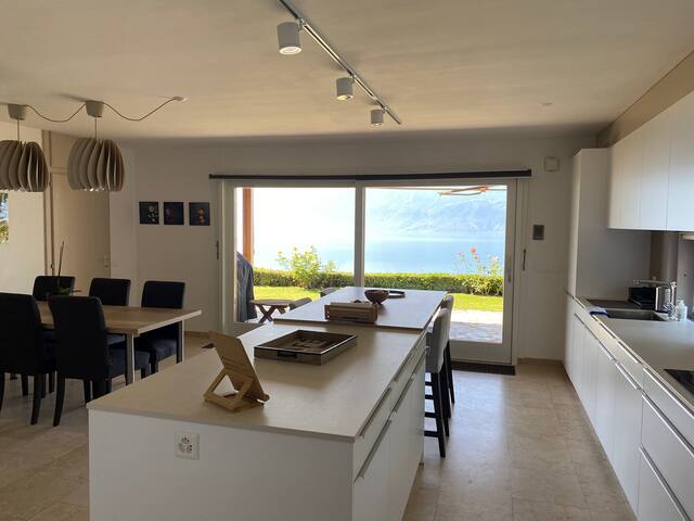 Villa 160m2 et vue paradisiaque sur le lac léman gallery image 5