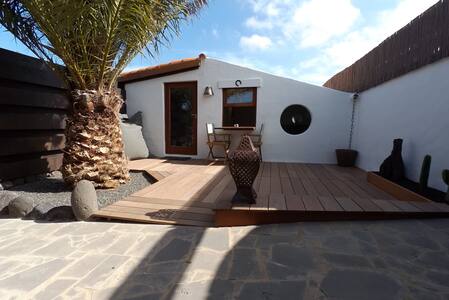 Leonidas ( Wifi - Netflix -Ozono+UV )