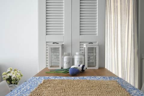 Ideal flat on Athens riviera