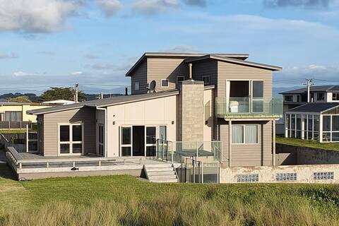 Ocean pearl (beach Front)