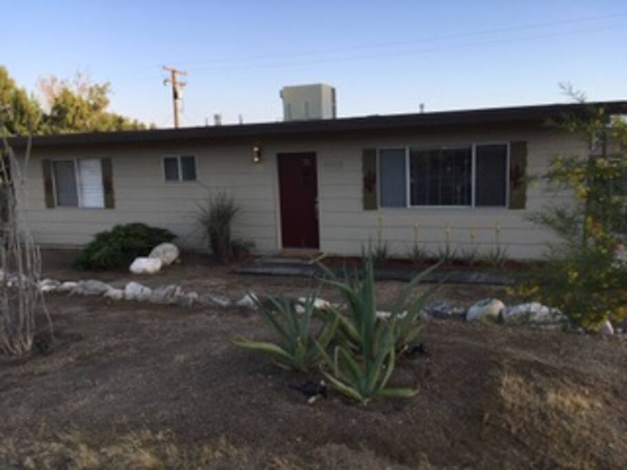 Morongo Valley Desert Modern Houses for Rent in Morongo Valley