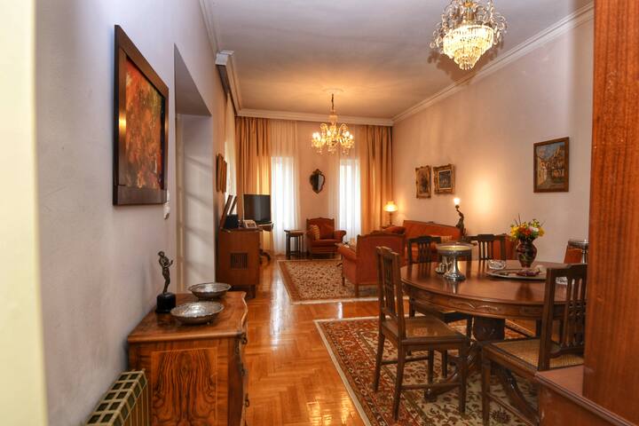 Athens Authentic Elegance | Top Acropolis location gallery image 4