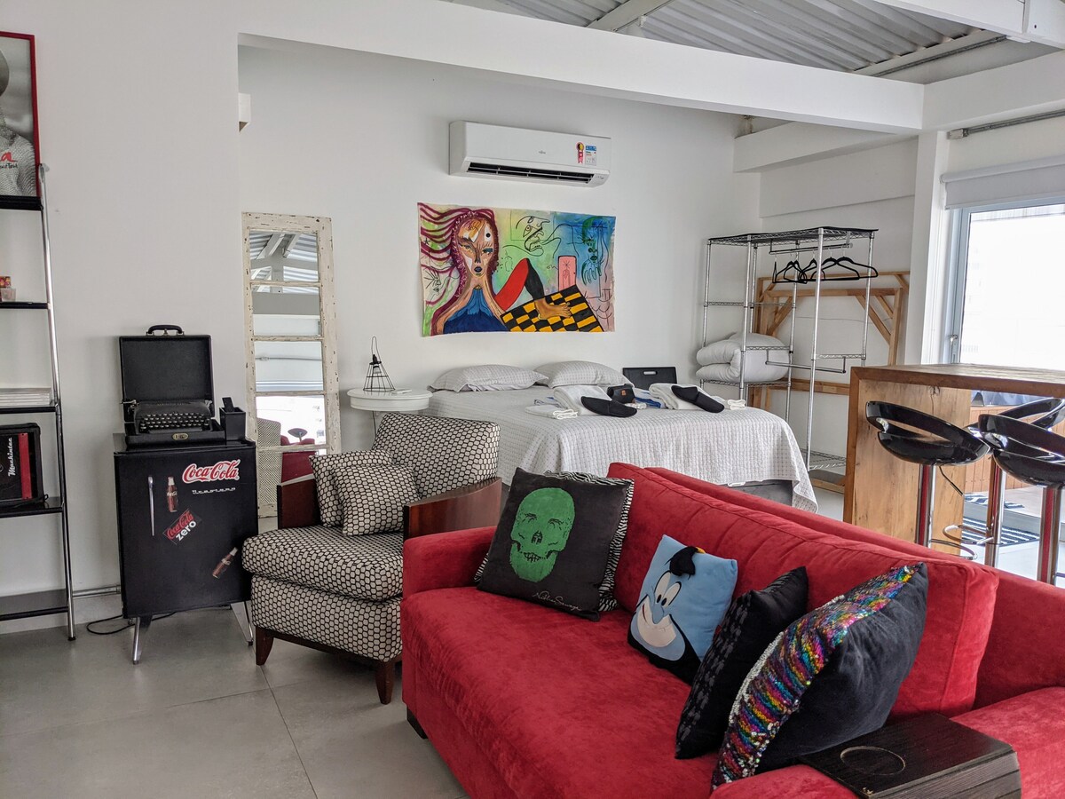 Top Airbnb: Luxury Rooftop (Jacuzzi, View, A/C, Wi-fi) em Santa Cecília