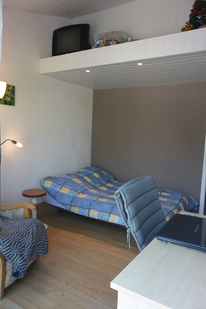 Third bedroom with a 140/160 bed