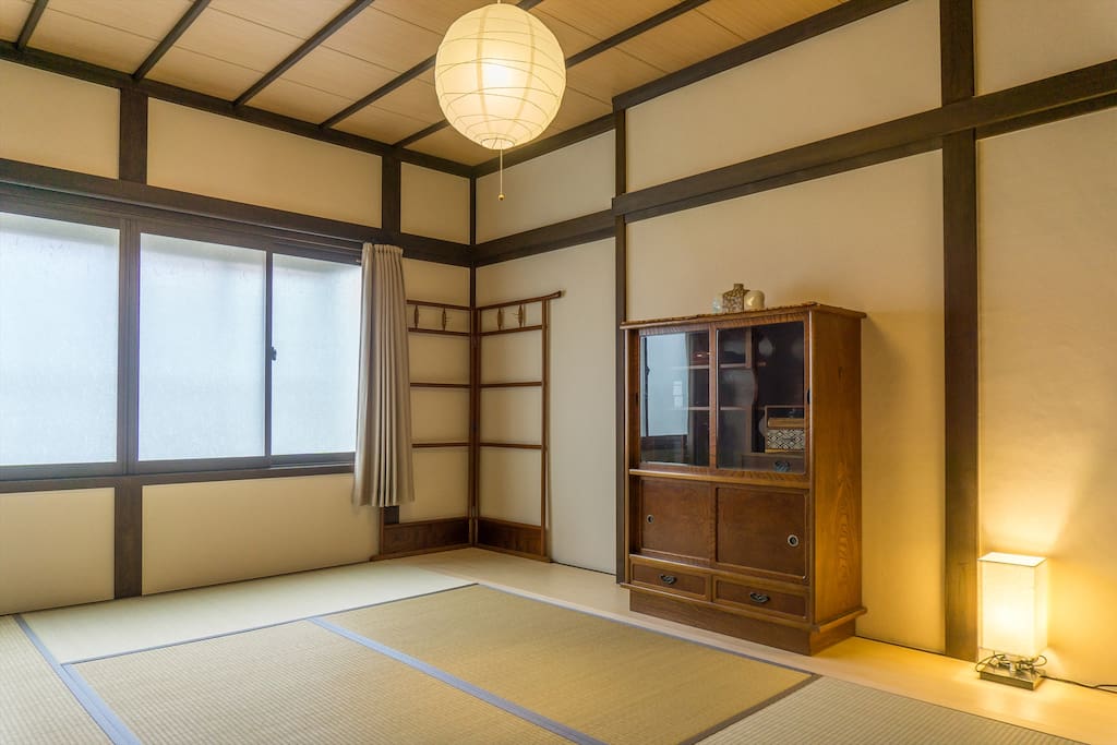 This room is carefully decorated to offer you the feeling of living in Japan.