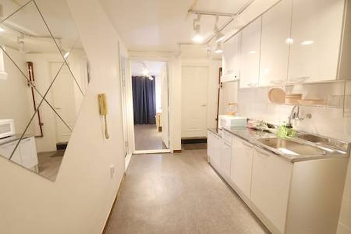 10★OZhouse★3min from hongdae station#private room