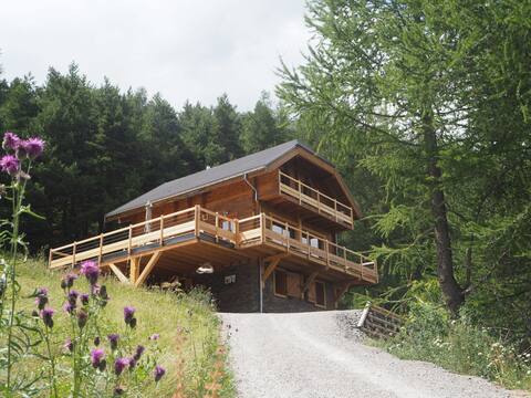 Chalet Molanes 700 m from the cable car