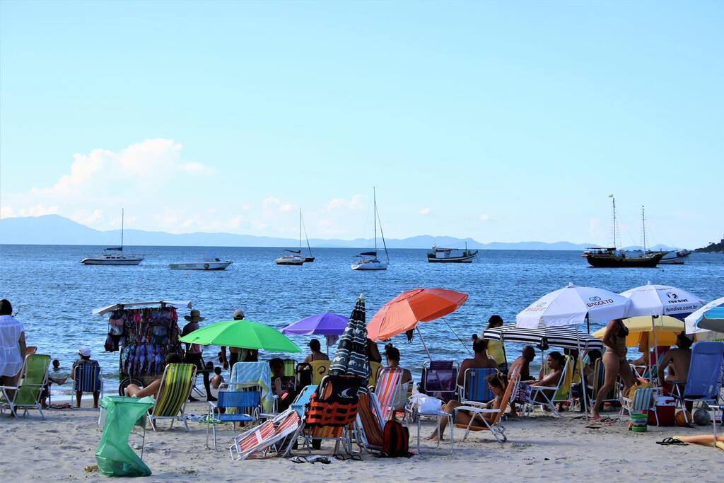Praia da Cachoeira do Bom Jesus/Florianópolis
