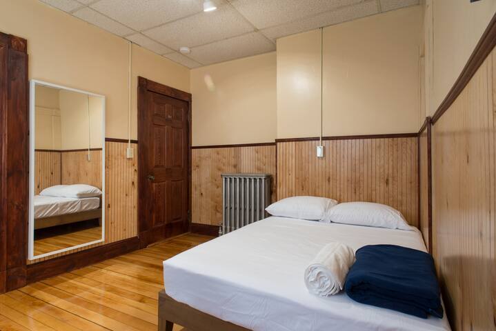 ⁨MinimalistStays managed Airbnb listing 3
