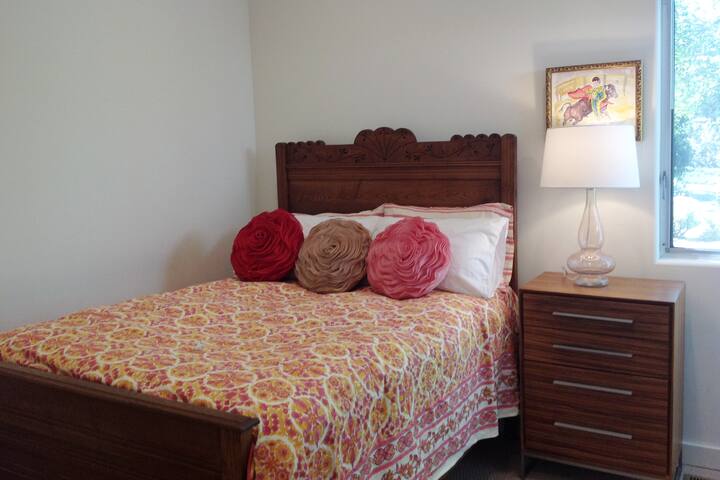 Private Bedroom with own Entrance