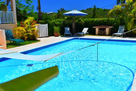 Natalia Suite & Pool