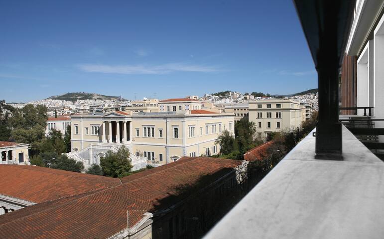 AthensCapital Loft 3-4 by the Archaelogical Museum