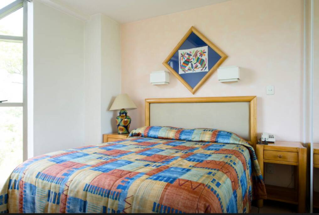 Recámara Cama Queen Size