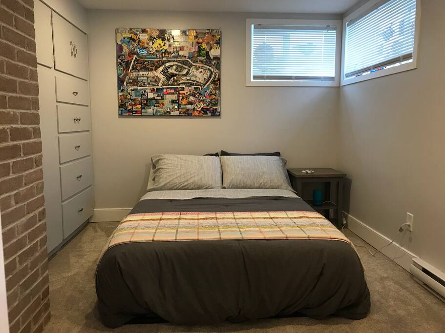 Downstairs bedroom 1 - full bed