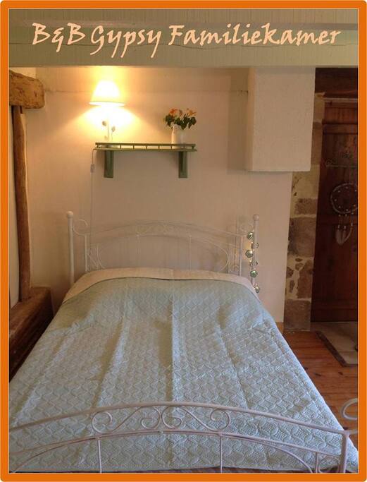 Twee persoons bed