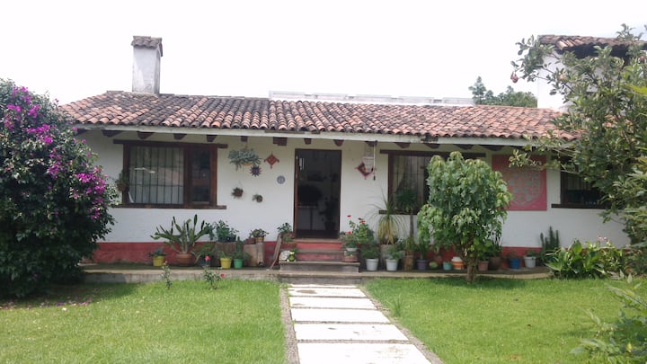 Xochicalli, The House of Flowers
